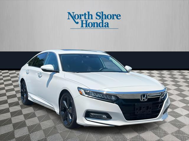 Photo of 2018 Platinum White Pearl Honda Accord