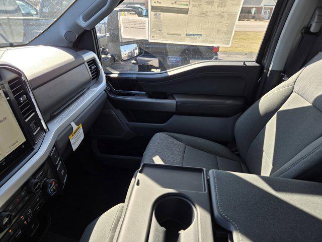 Photo of 2025 Carbonized Gray Metallic Ford F-250