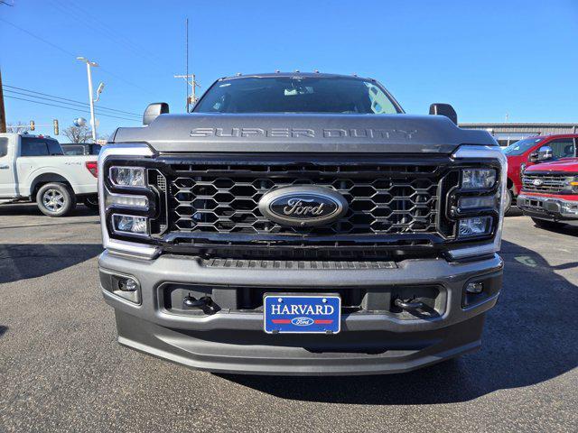Photo of 2025 Carbonized Gray Metallic Ford F-250