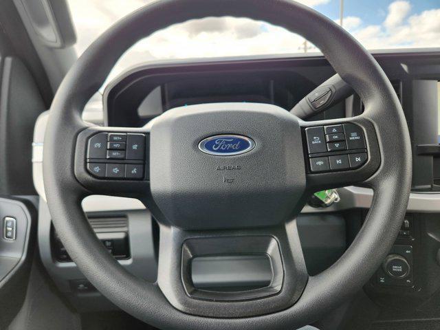 Photo of 2025 Agate Black Metallic Ford F-250