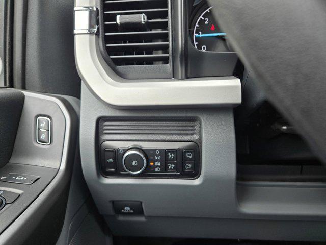 Photo of 2025 Agate Black Metallic Ford F-350