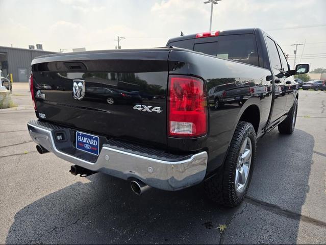 Photo of 2019 Brilliant Black Crystal Pearlcoat RAM 1500