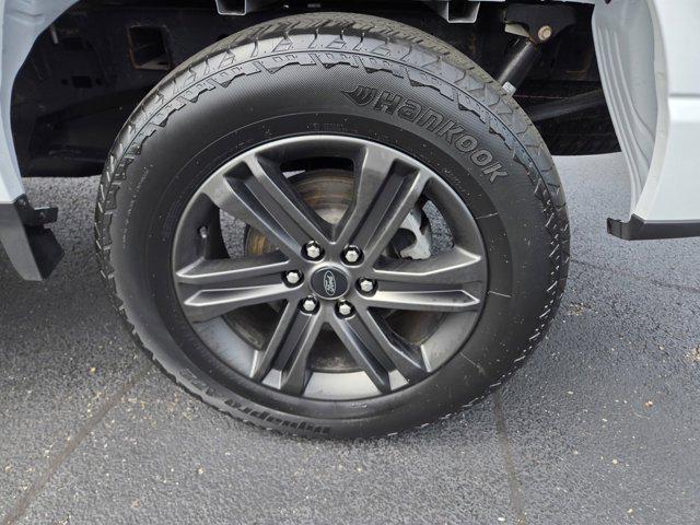Photo of 2022 White Ford F-150
