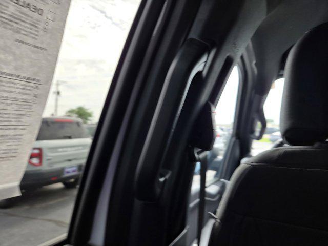Photo of 2022 White Ford F-150