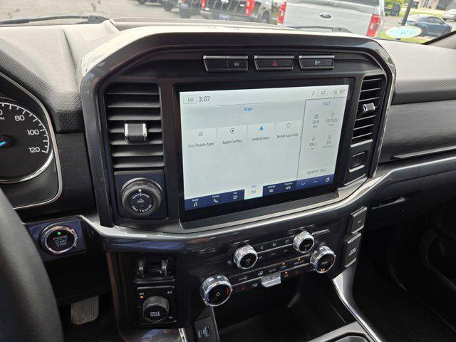 Photo of 2022 White Ford F-150