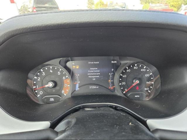 Photo of 2022 Bright White Clearcoat Jeep Compass