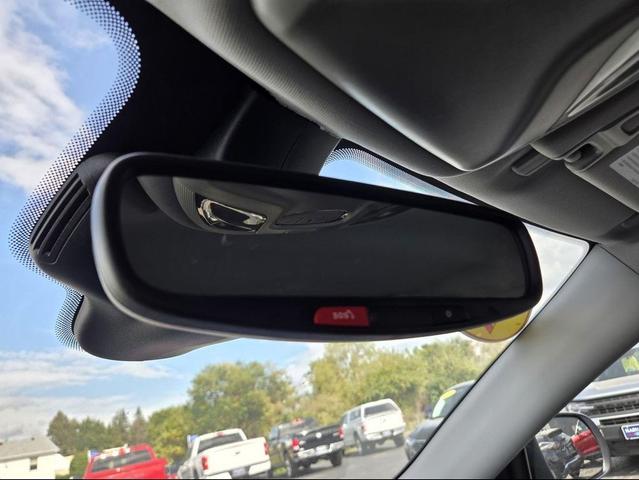 Photo of 2022 Bright White Clearcoat Jeep Compass