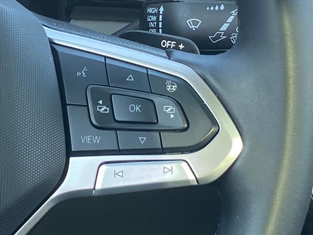 Photo of 2024 Avocado Green Pearl Volkswagen Atlas