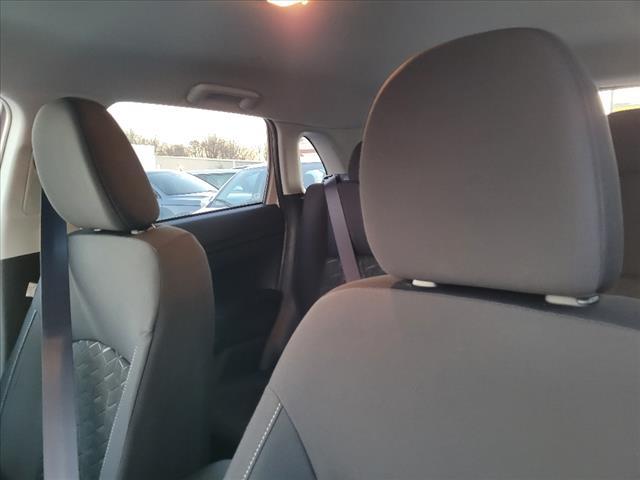 Photo of 2024 White Diamond Mitsubishi Outlander Sport