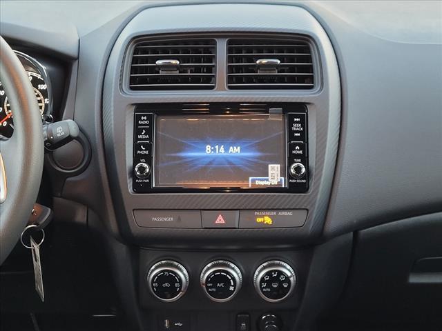 Photo of 2024 White Diamond Mitsubishi Outlander Sport