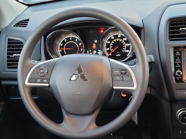 Photo of 2024 White Diamond Mitsubishi Outlander Sport