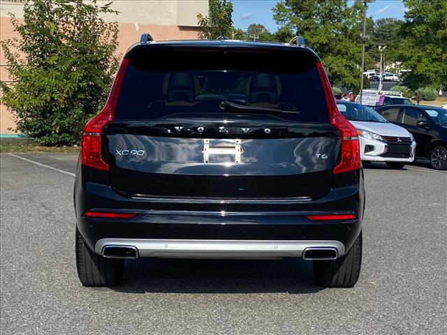 Photo of 2017 Onyx Black Metallic Volvo XC90