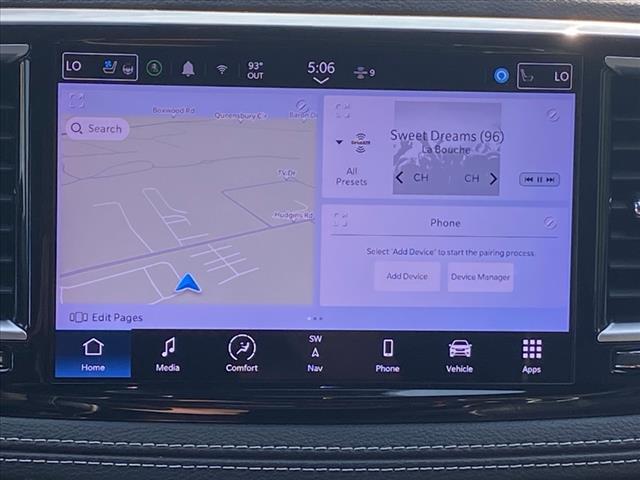 Photo of 2023 Brilliant Black Crystal Pearlcoat Chrysler Pacifica Hybrid