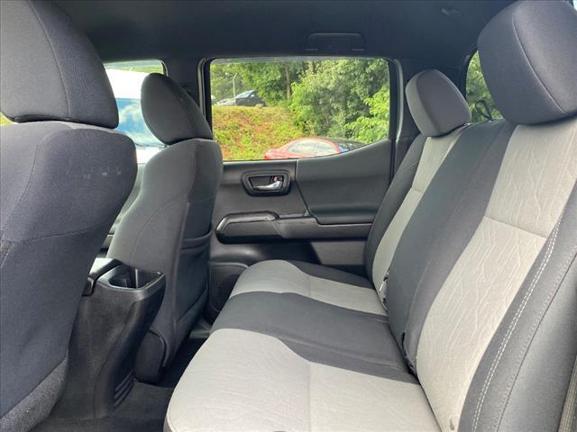 Photo of 2020 Midnight Black Metallic Toyota Tacoma