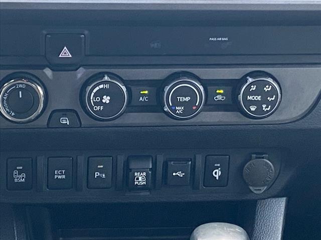 Photo of 2020 Midnight Black Metallic Toyota Tacoma
