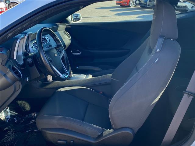 Photo of 2015 Summit White Chevrolet Camaro