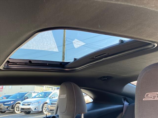 Photo of 2015 Summit White Chevrolet Camaro