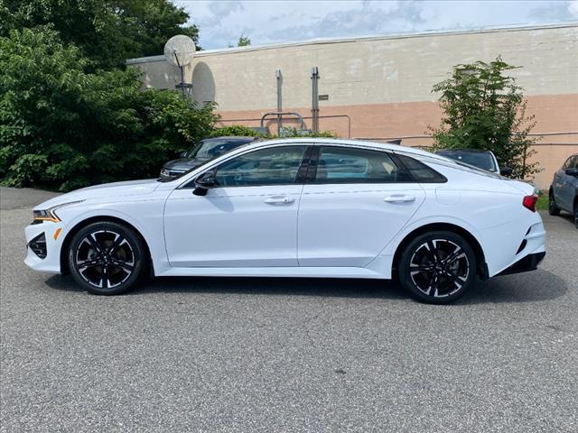 Photo of 2021 Glacial White Pearl Kia K5