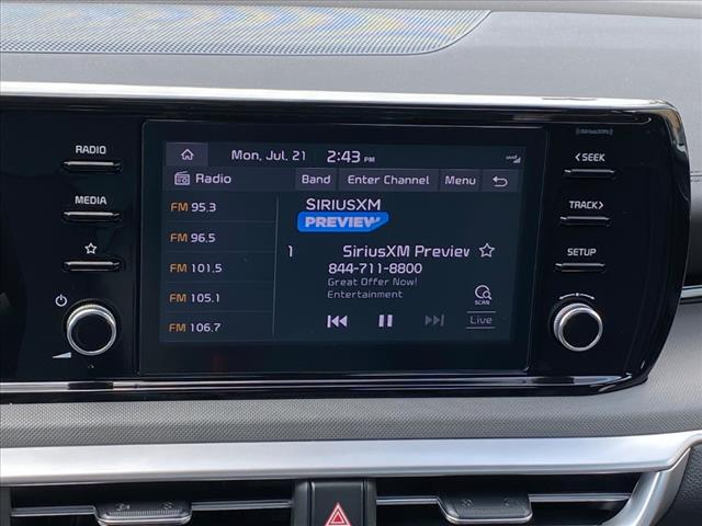 Photo of 2021 Glacial White Pearl Kia K5