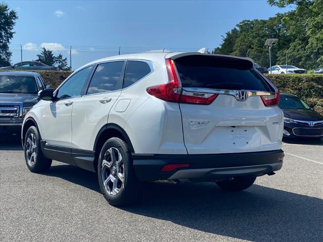Photo of 2018 White Diamond Pearl Honda CR-V