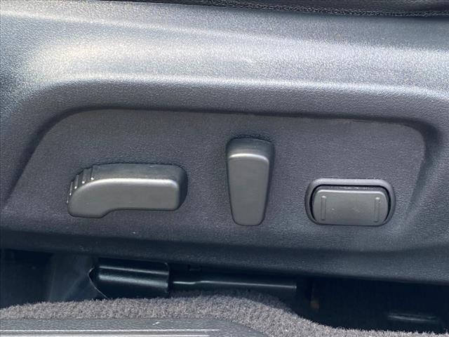 Photo of 2016 Ice Silver Metallic Subaru Outback