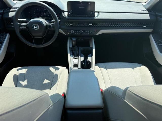 Photo of 2023 Meteorite Gray Metallic Honda Accord