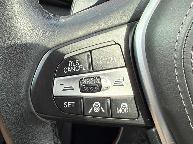 Photo of 2021 Mineral White Metallic BMW X5