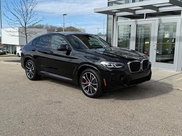 2022 BMW X4