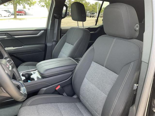 Photo of 2025 Ebony Twilight Metallic GMC Acadia