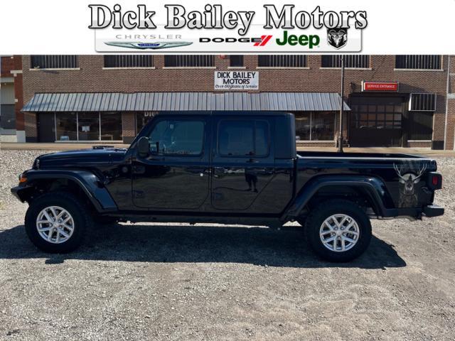 2023 Jeep Gladiator
