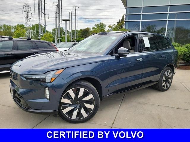 2025 Volvo Ex90