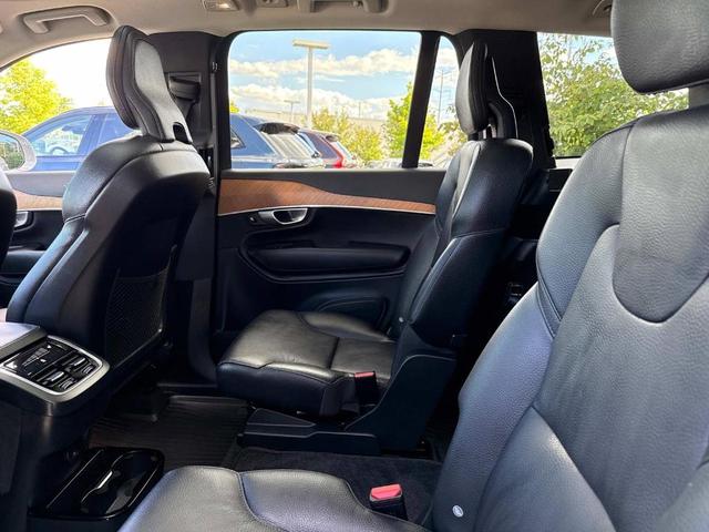 Photo of 2024 Metallic Volvo XC90