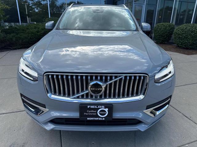 Photo of 2024 Metallic Volvo XC90