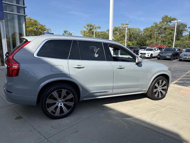 Photo of 2024 Metallic Volvo XC90 Recharge Plug-In Hybrid