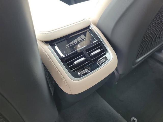Photo of 2025 Mulberry Red Volvo XC90