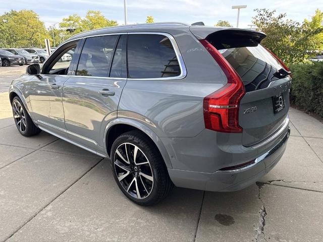 Photo of 2024 Metallic Volvo XC90