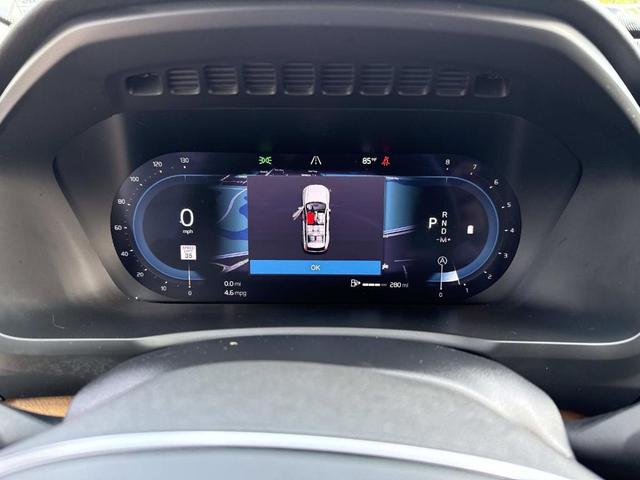 Photo of 2024 Metallic Volvo XC90