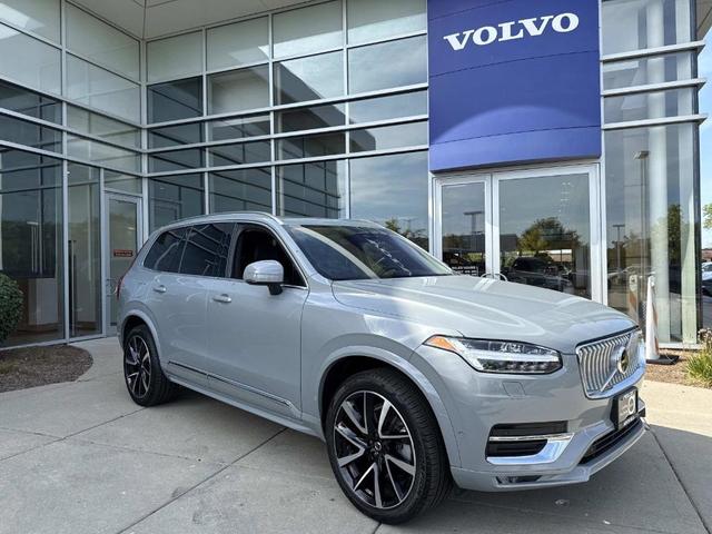 Photo of 2024 Metallic Volvo XC90