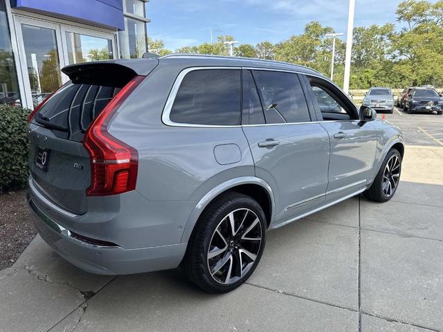 Photo of 2024 Metallic Volvo XC90