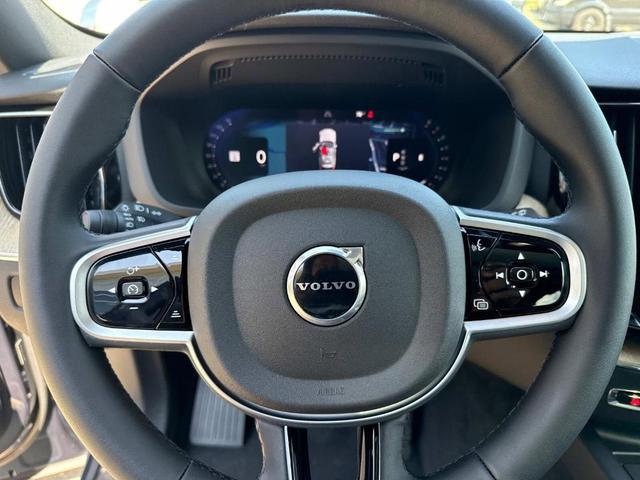 Photo of 2026 Denim Blue Volvo XC60