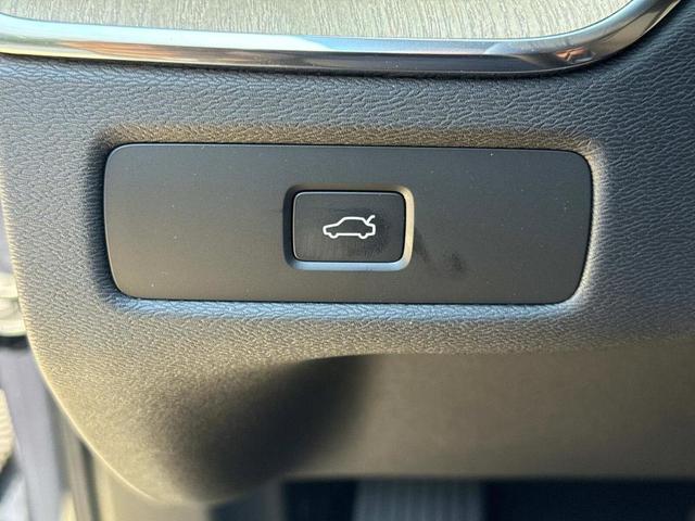 Photo of 2026 Denim Blue Volvo XC60