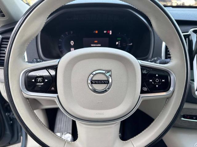 Photo of 2023 Thunder Gray Metallic Volvo XC90 Recharge Plug-In Hybrid