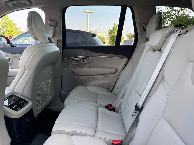 Photo of 2023 Thunder Gray Metallic Volvo XC90 Recharge Plug-In Hybrid