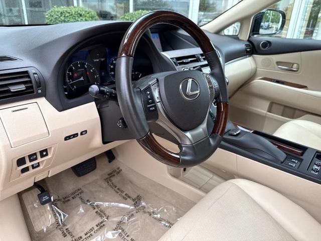 Photo of 2015 Black Lexus RX 350