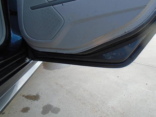 Photo of 2012 GRAY Cadillac CTS