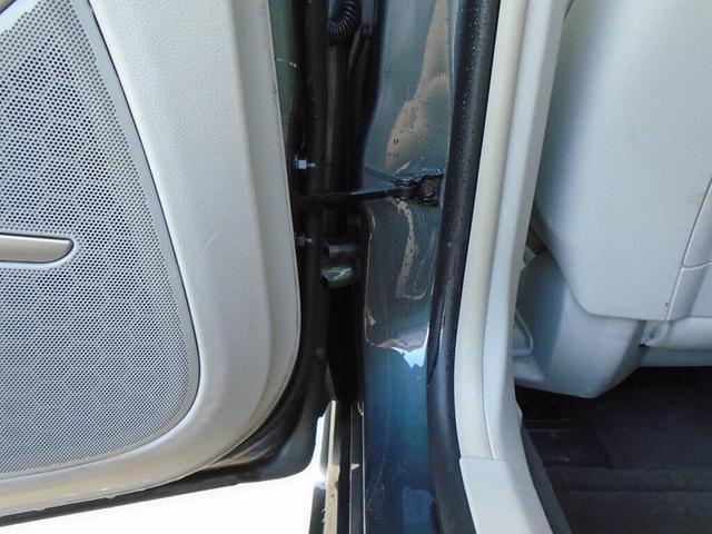 Photo of 2012 GRAY Cadillac CTS