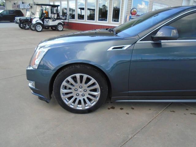 Photo of 2012 GRAY Cadillac CTS