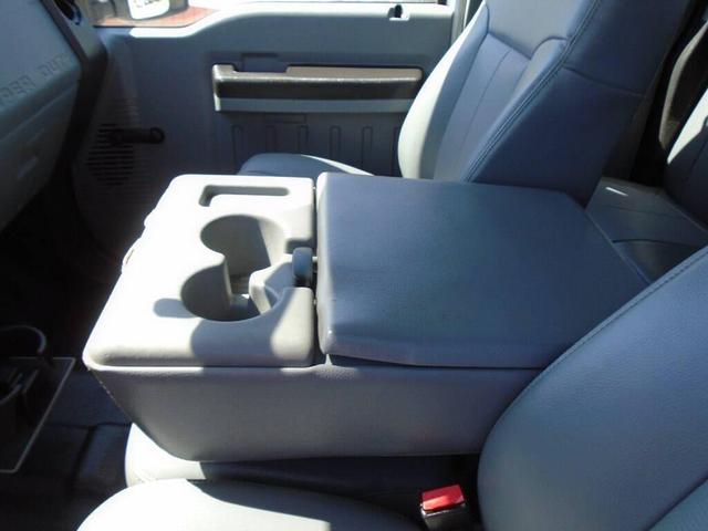 Photo of 2015 WHITE Ford F-250