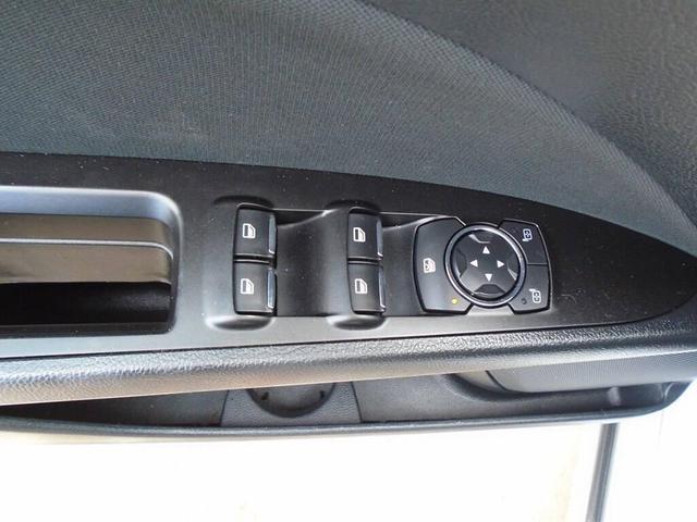 Photo of 2018 SILVER Ford Fusion