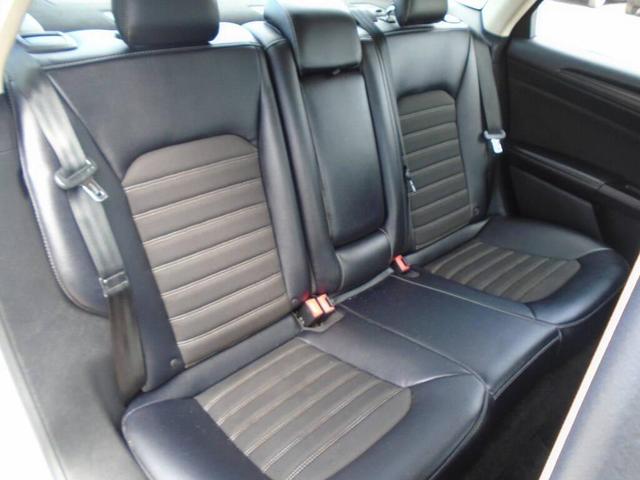 Photo of 2018 SILVER Ford Fusion